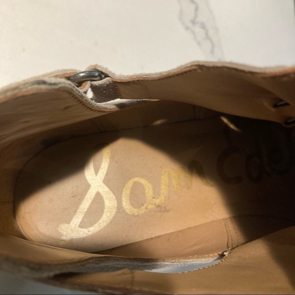 𝅺SAM EDELMAN Sz 9 Suede Crisscross  Cut Out Detail Buckles Stacked Heel Booties - Picture 7 of 15